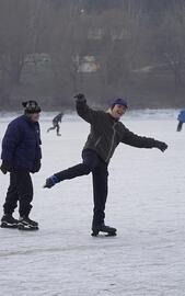 Stay safe while skating with these tips and personal from Andrew Gordon Inc Insurance Norwell MA