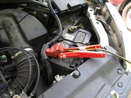 Learn how to jumpstart your car with auto from Andrew Gordon Inc Insurance Norwell MA